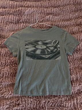 Grey Record Player Graphic Tee